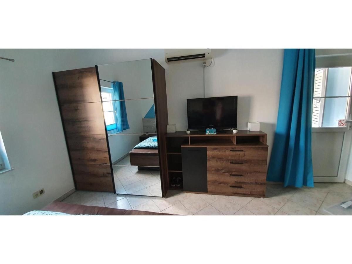 Blue Sea Vir Apartments Dış mekan fotoğraf